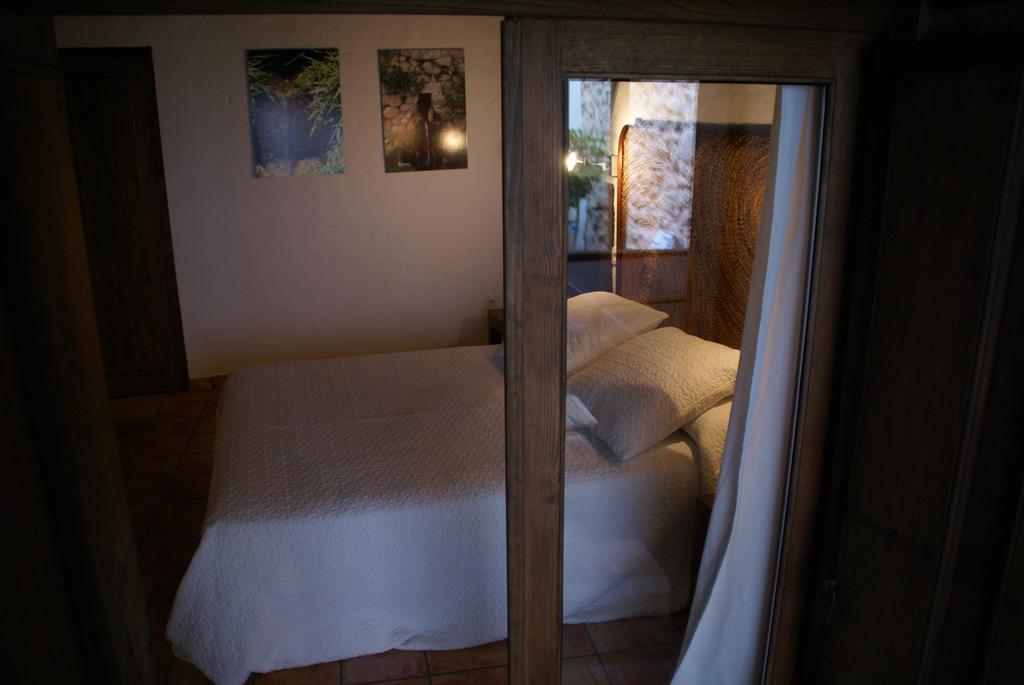 Rurales Casa De Los Escudos Apartment
