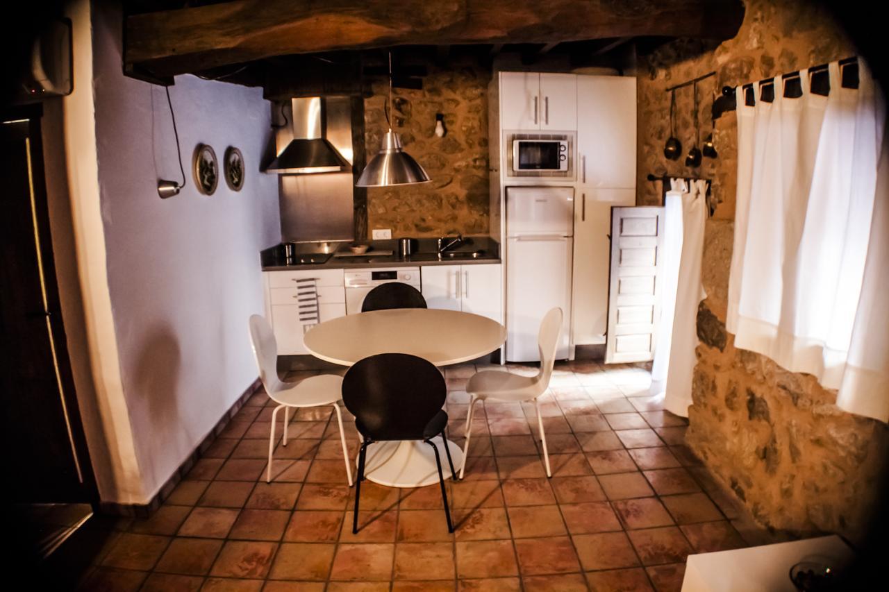 Apartament Rurales Casa De Escudos *